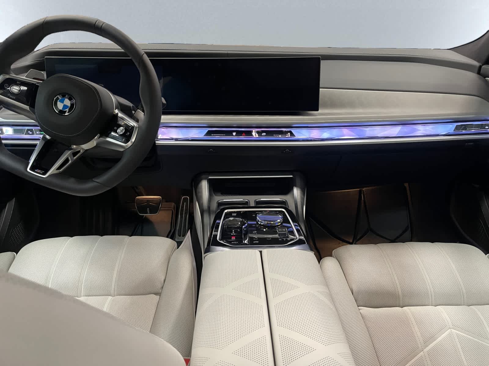 new 2025 BMW 760i car, priced at $151,925