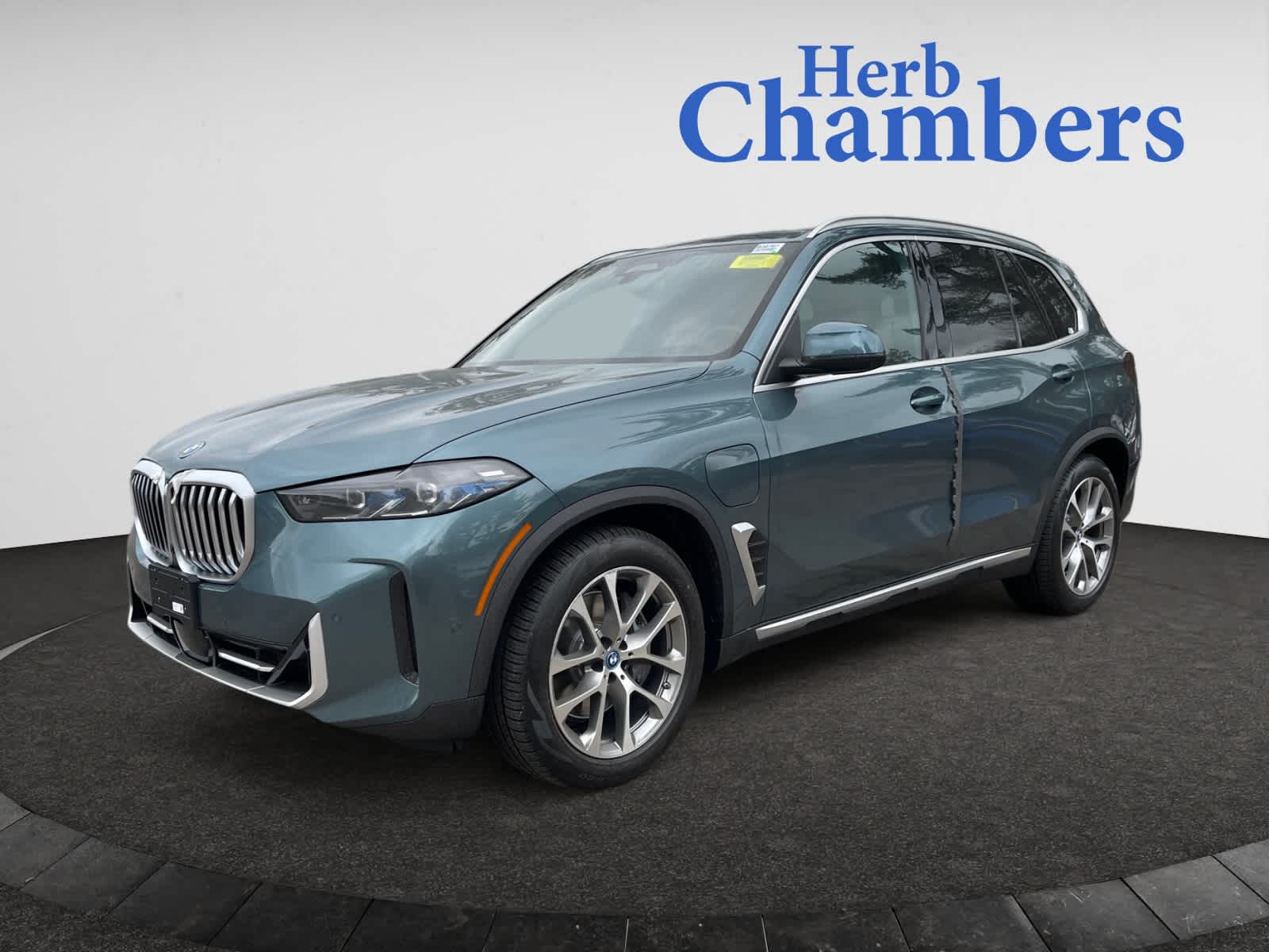 new 2025 BMW X5 PHEV car, priced at $83,355