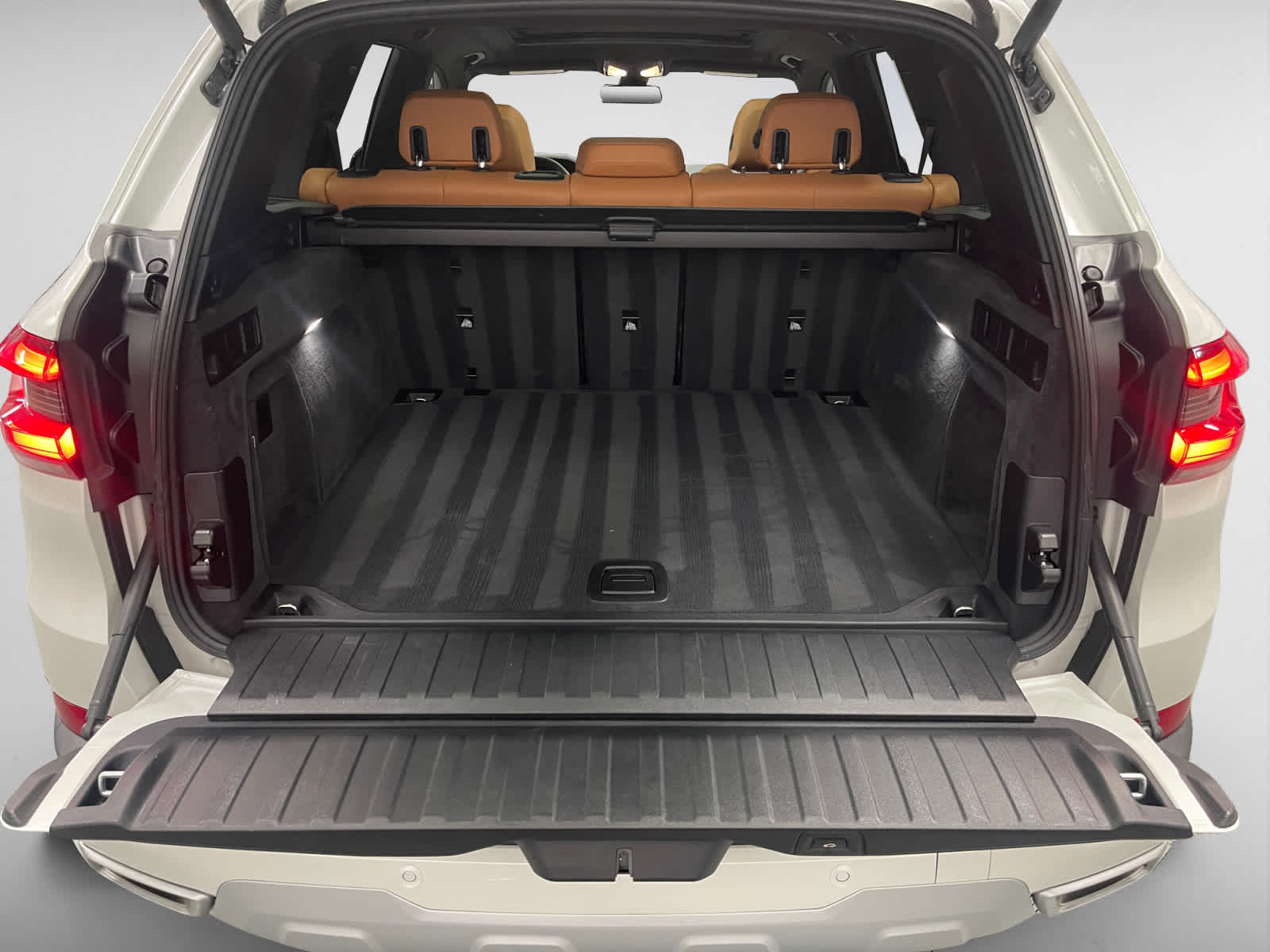 used 2019 BMW X5 car, priced at $32,998