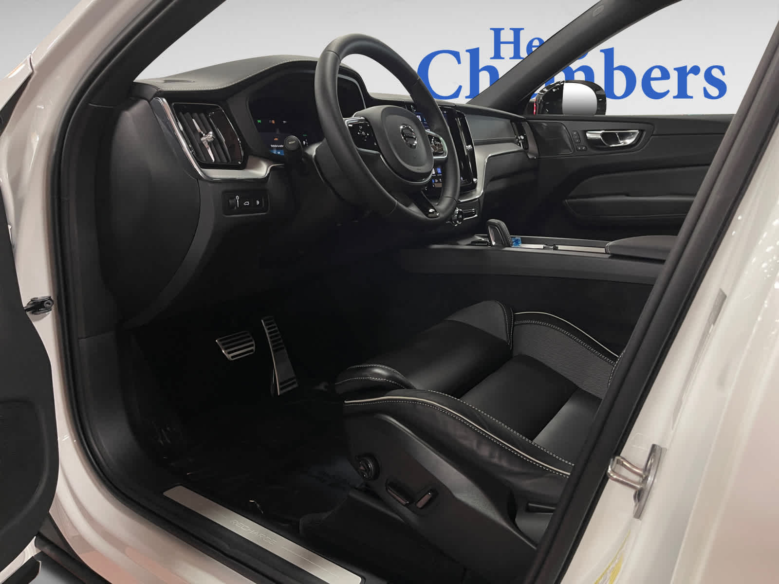 used 2022 Volvo XC60 Recharge Plug-In Hybrid car, priced at $44,498
