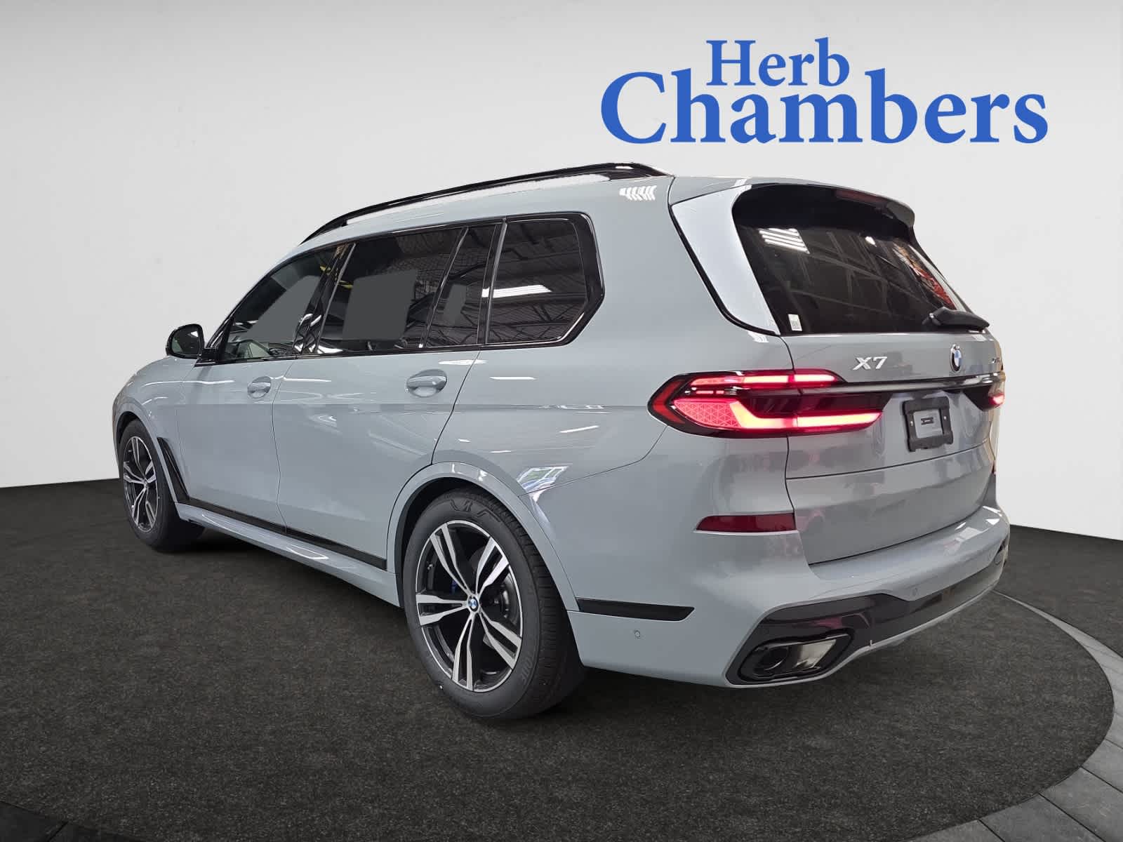 new 2026 BMW X7 car, priced at $97,265