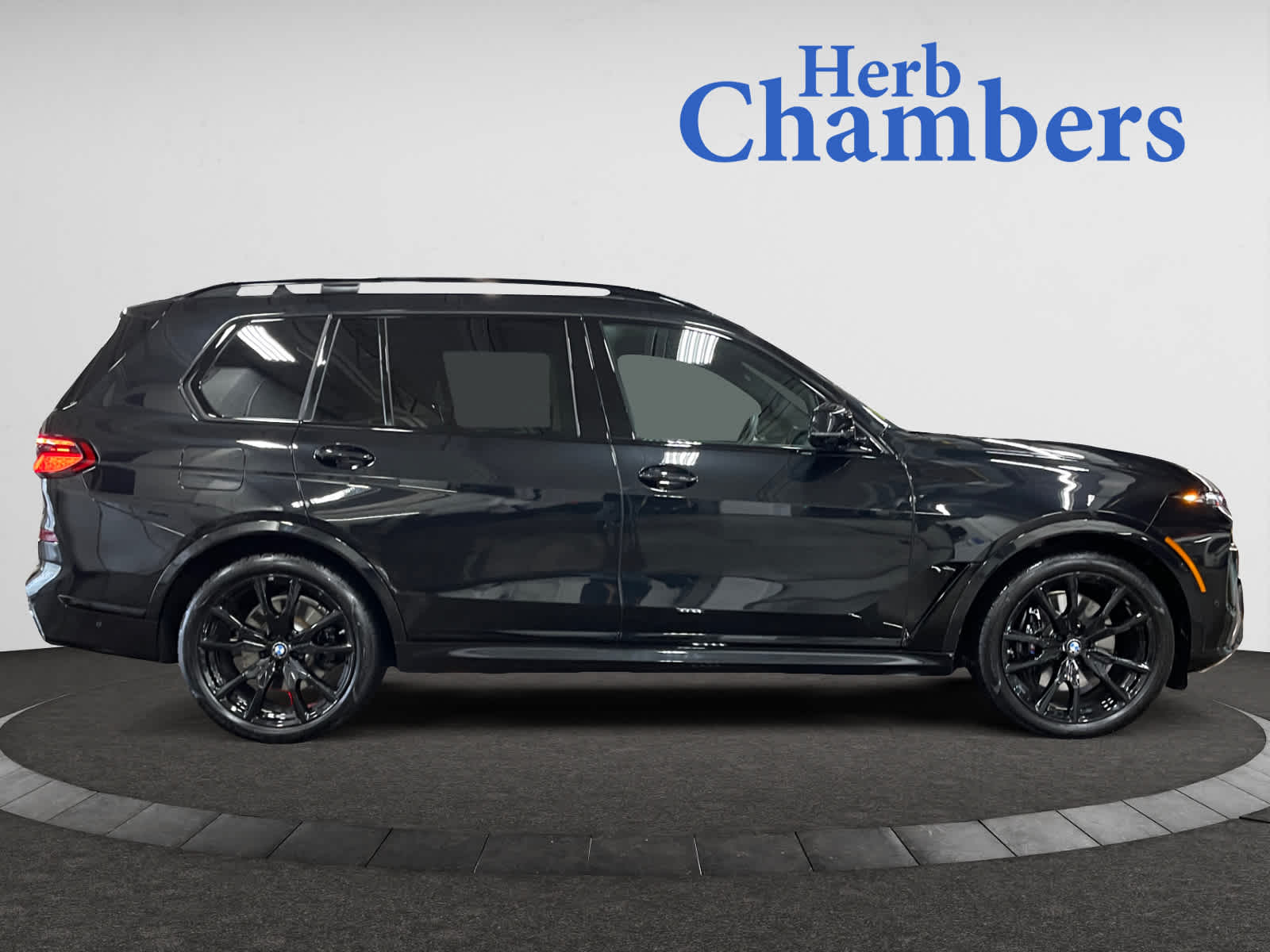 used 2025 BMW X7 car, priced at $90,998