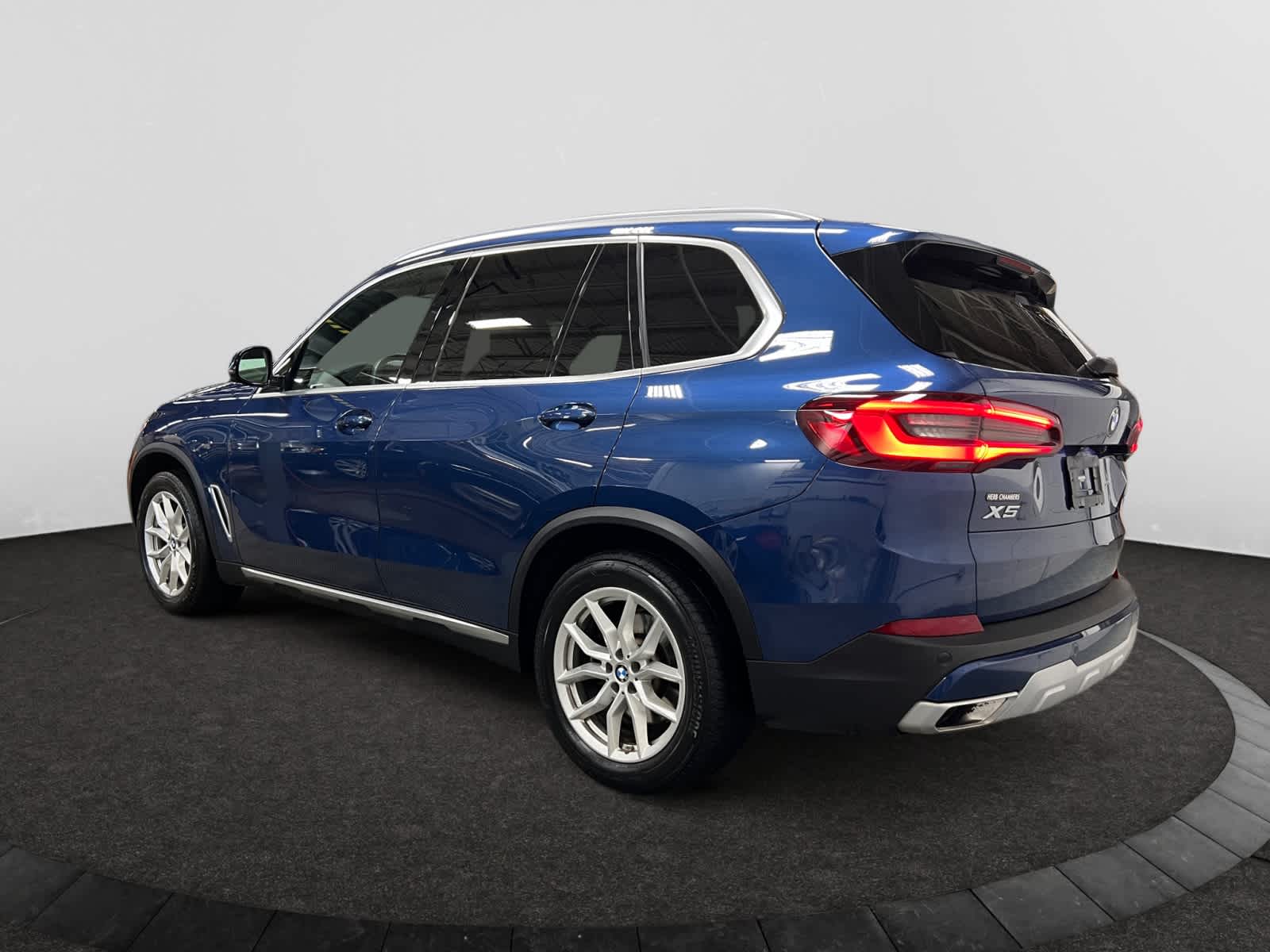 used 2021 BMW X5 car, priced at $46,998