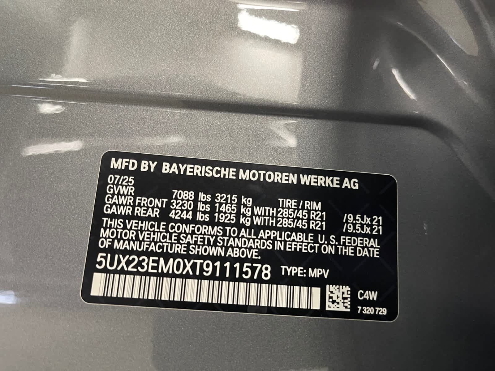 new 2026 BMW X7 car, priced at $98,580