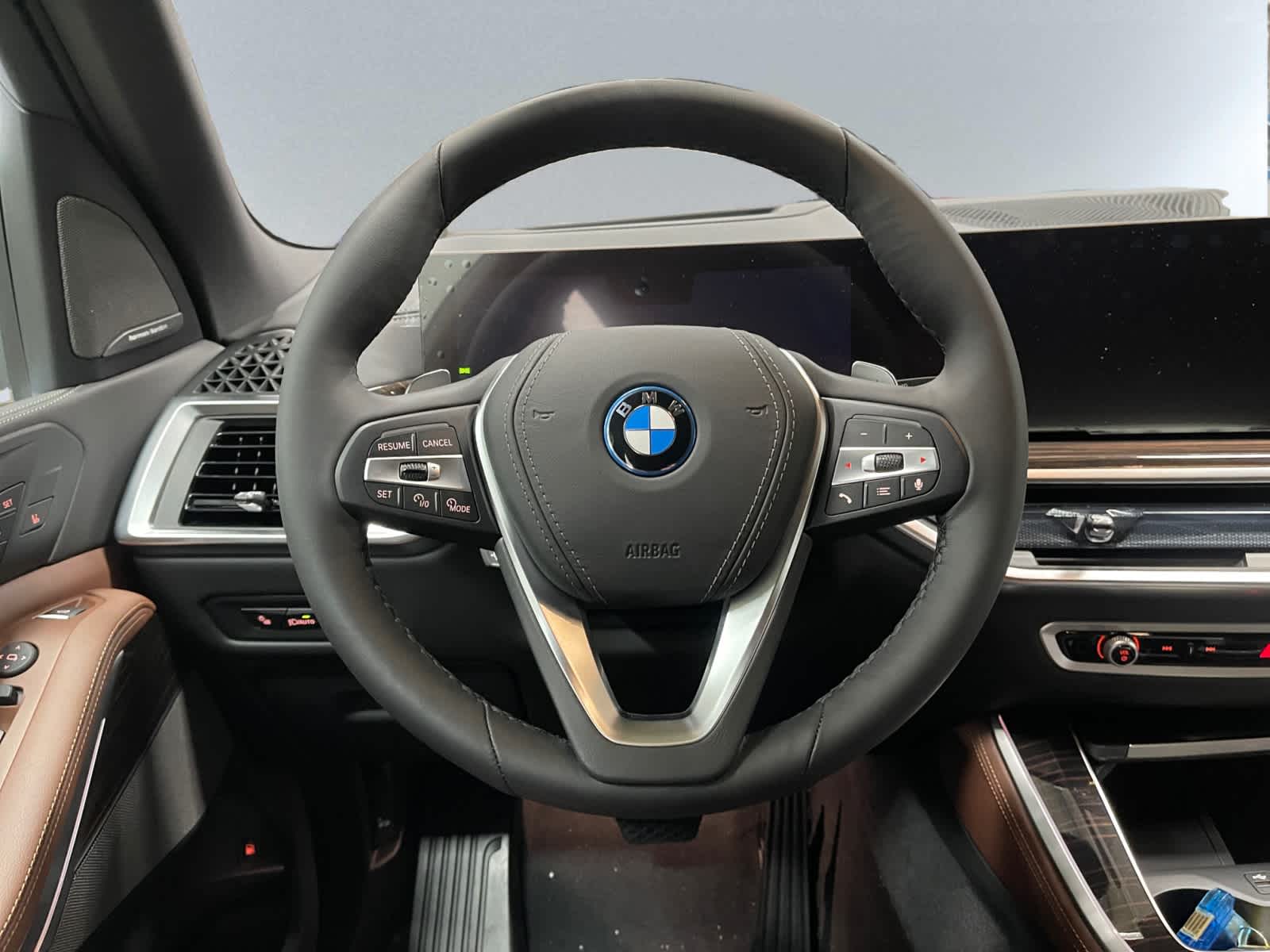 new 2025 BMW X5 PHEV car, priced at $83,035