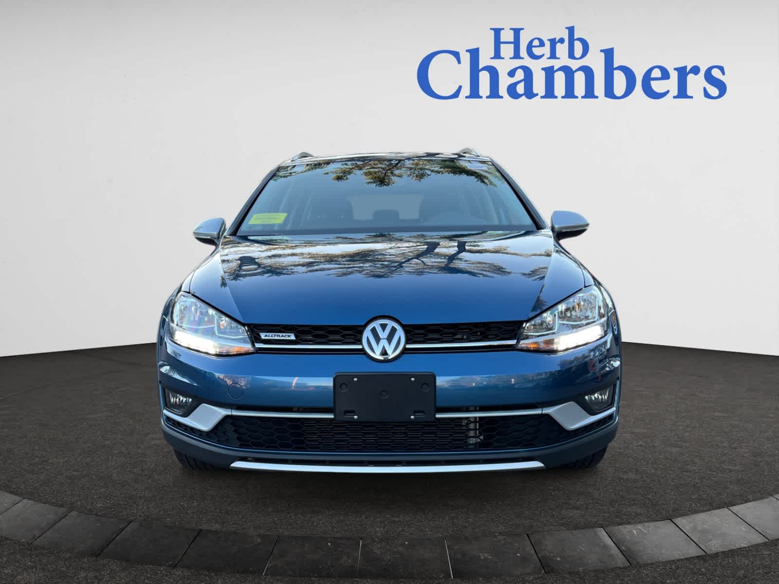 used 2019 Volkswagen Golf Alltrack car, priced at $24,798