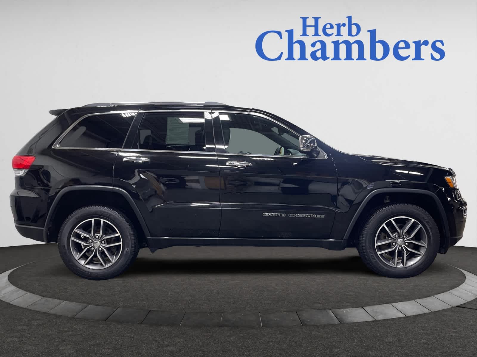 used 2017 Jeep Grand Cherokee car, priced at $18,998