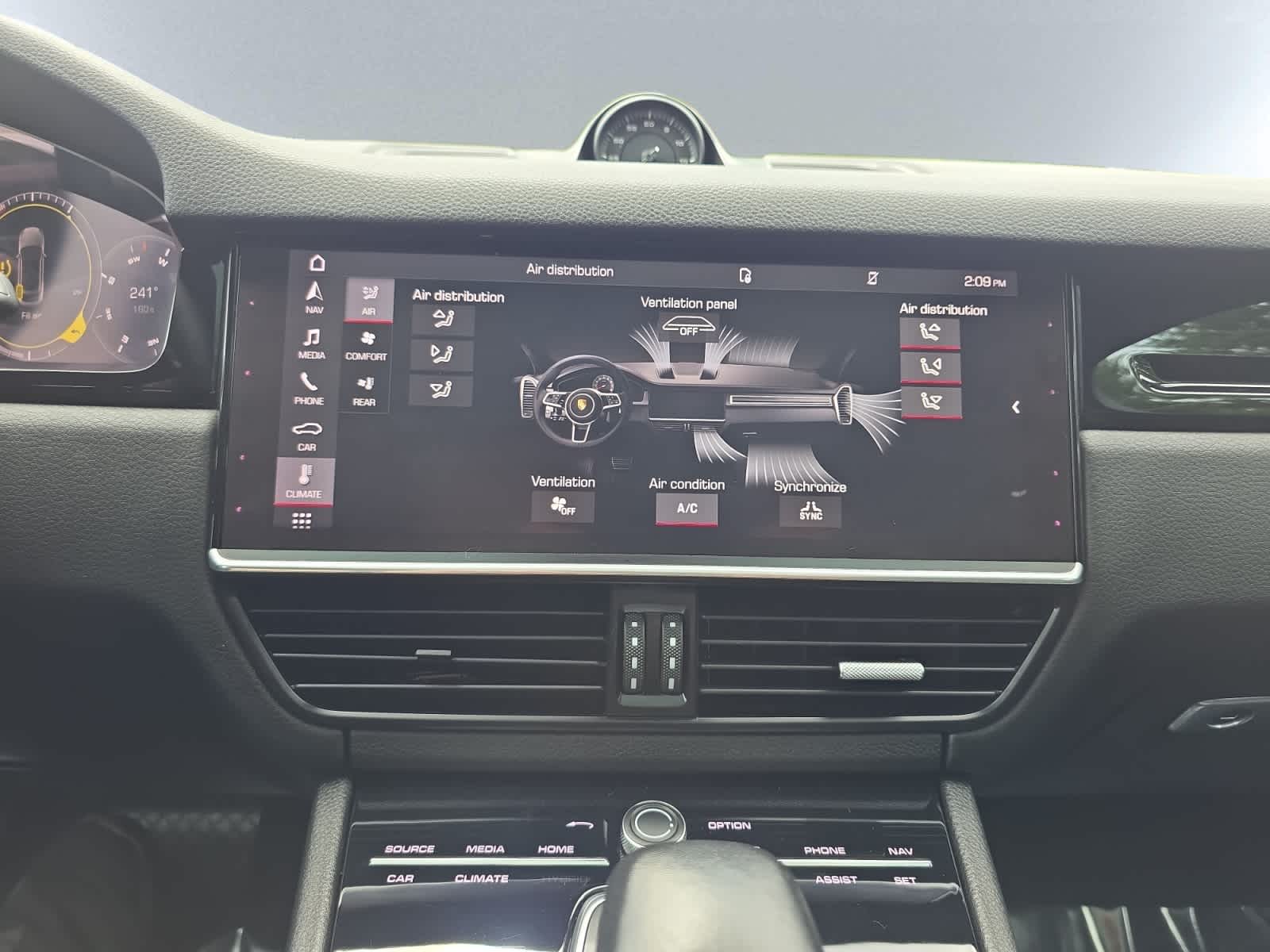 used 2021 Porsche Cayenne car, priced at $46,998