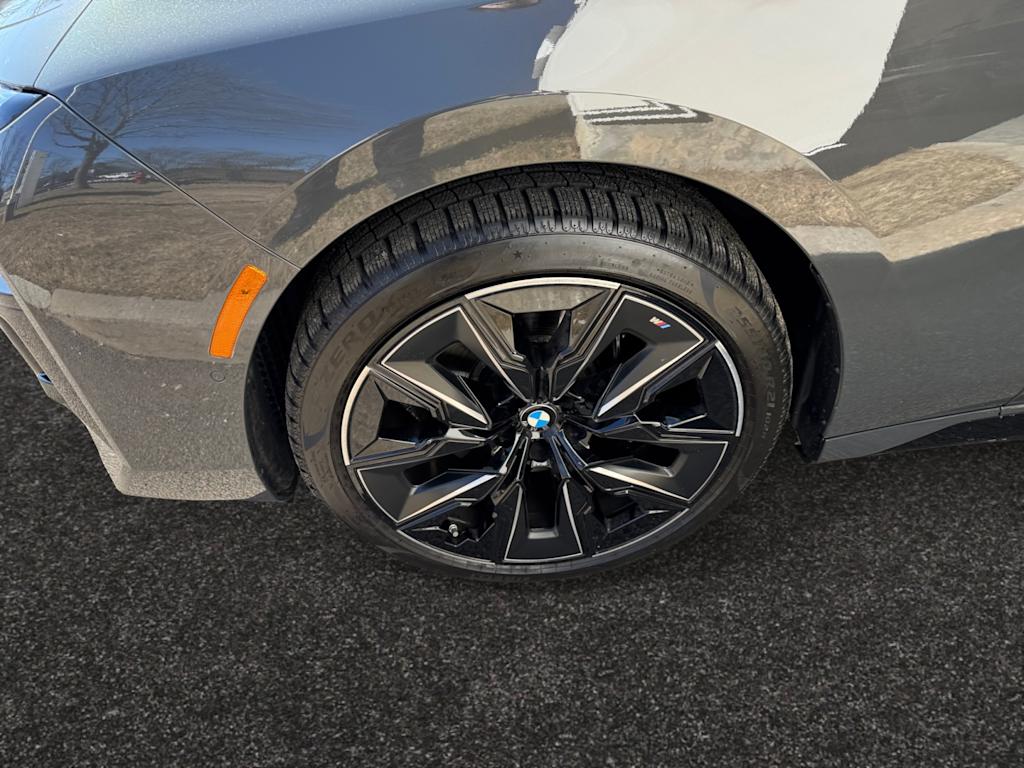 used 2025 BMW 760i car, priced at $135,998