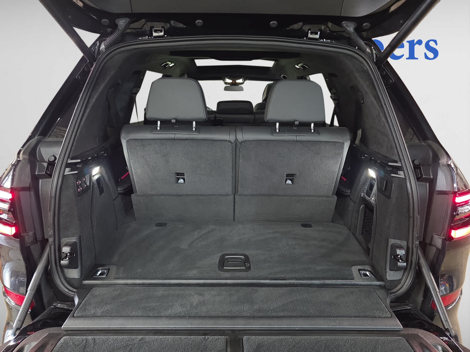 used 2023 BMW X7 car, priced at $68,998
