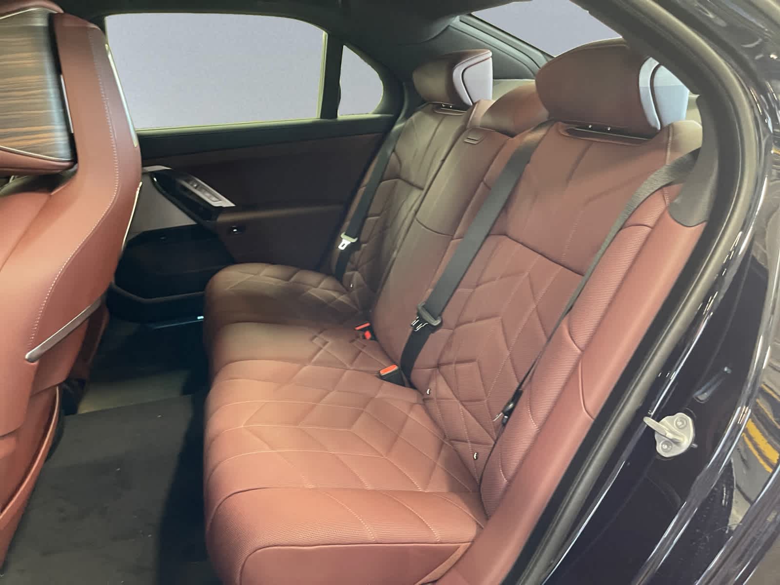 new 2025 BMW i7 car, priced at $129,725