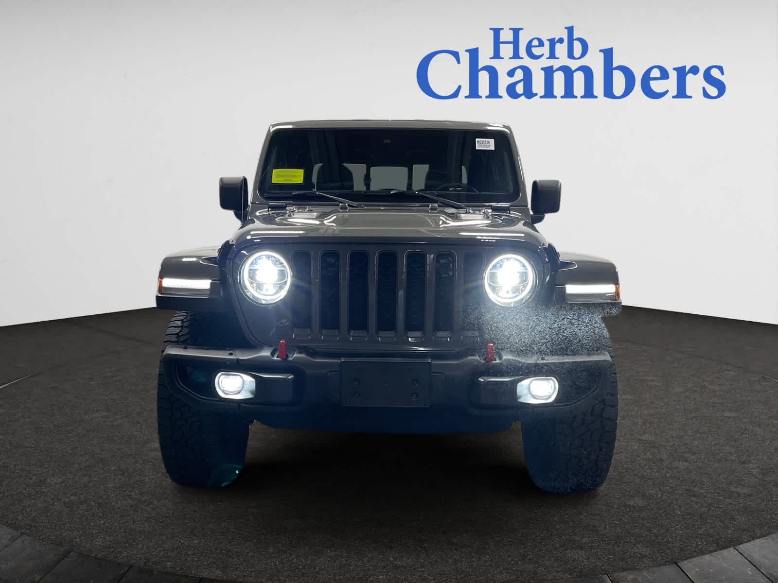 used 2021 Jeep Gladiator car, priced at $29,998