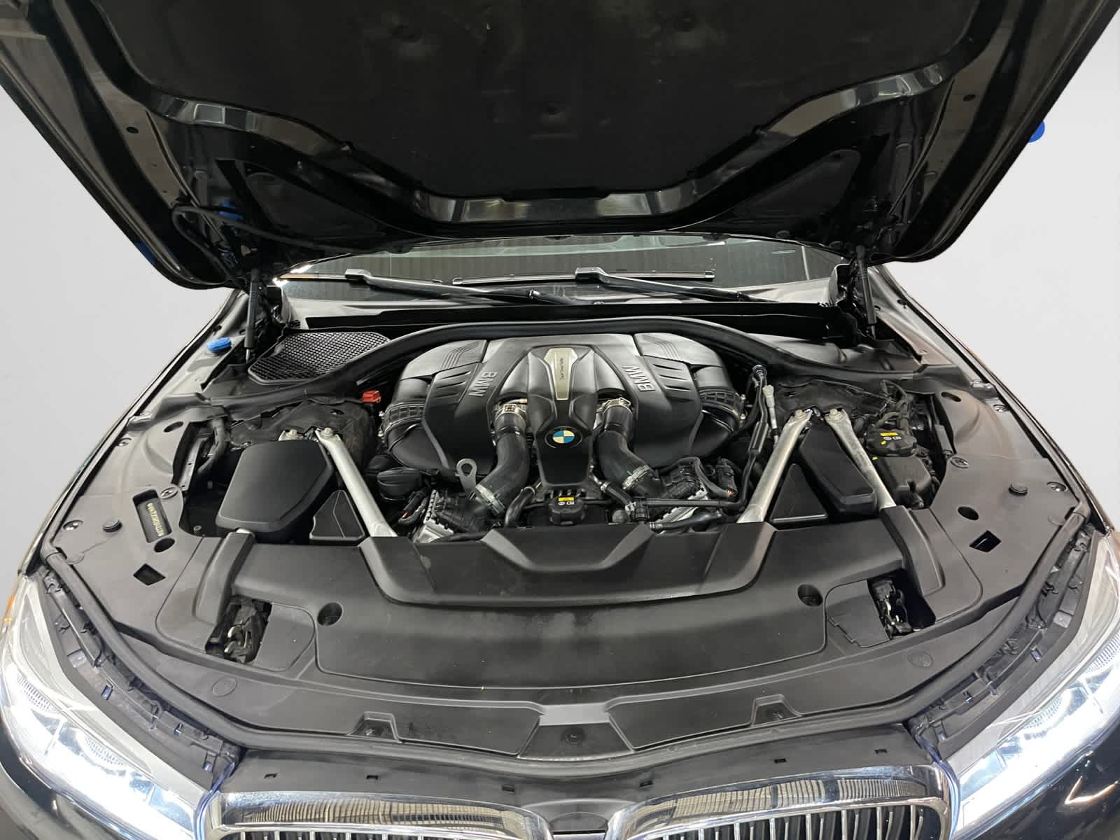 used 2019 BMW 750i car, priced at $30,998