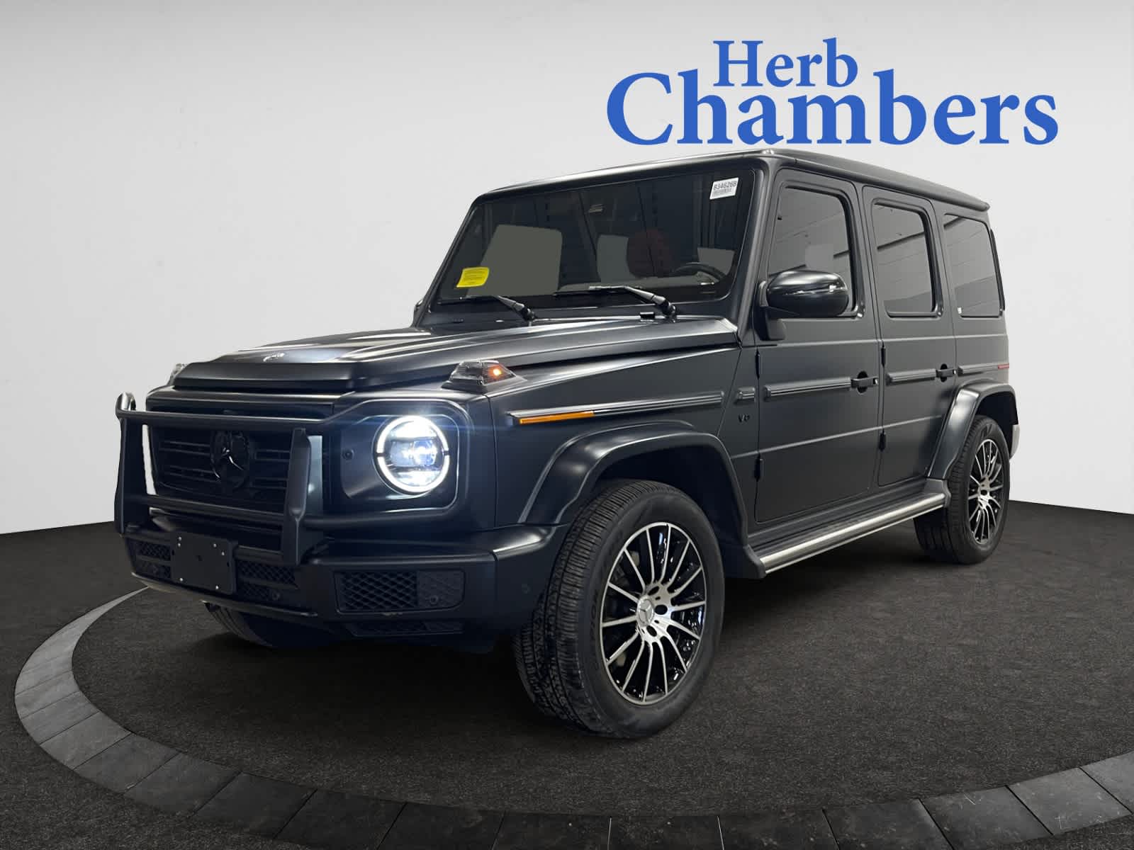 used 2022 Mercedes-Benz G 550 car, priced at $137,998