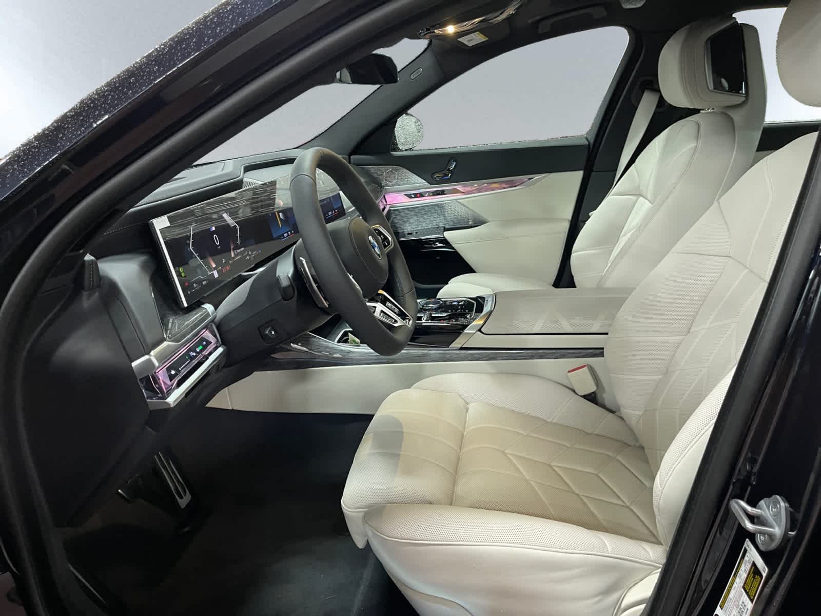 new 2025 BMW 760i car, priced at $136,270