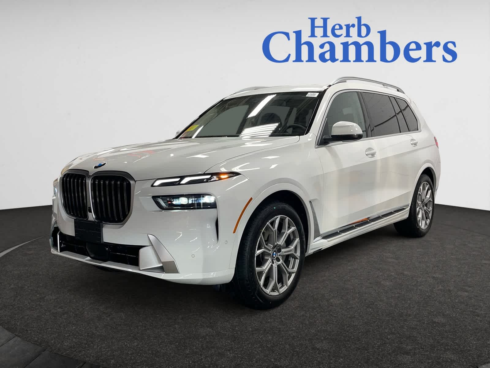 used 2025 BMW X7 car, priced at $87,998