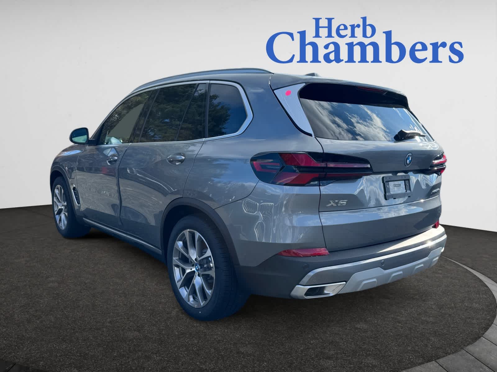 new 2025 BMW X5 PHEV car, priced at $81,735