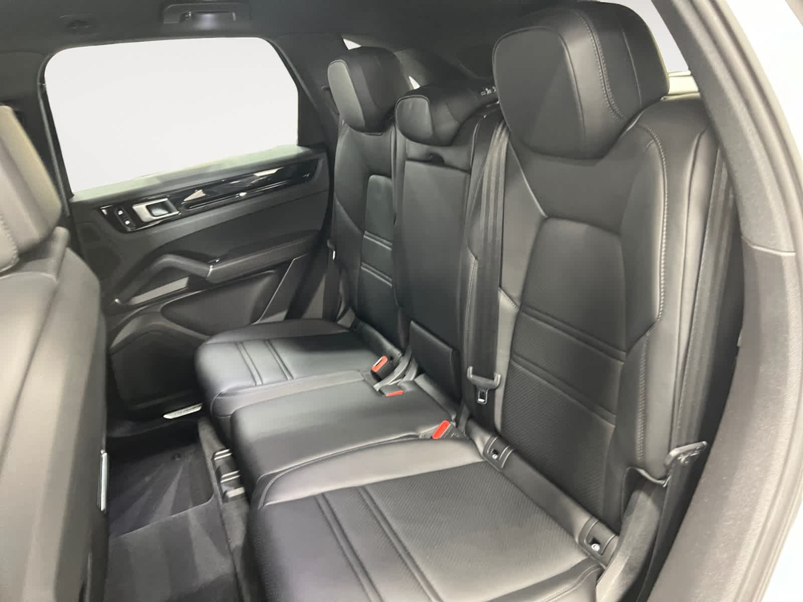 used 2020 Porsche Cayenne car, priced at $50,998