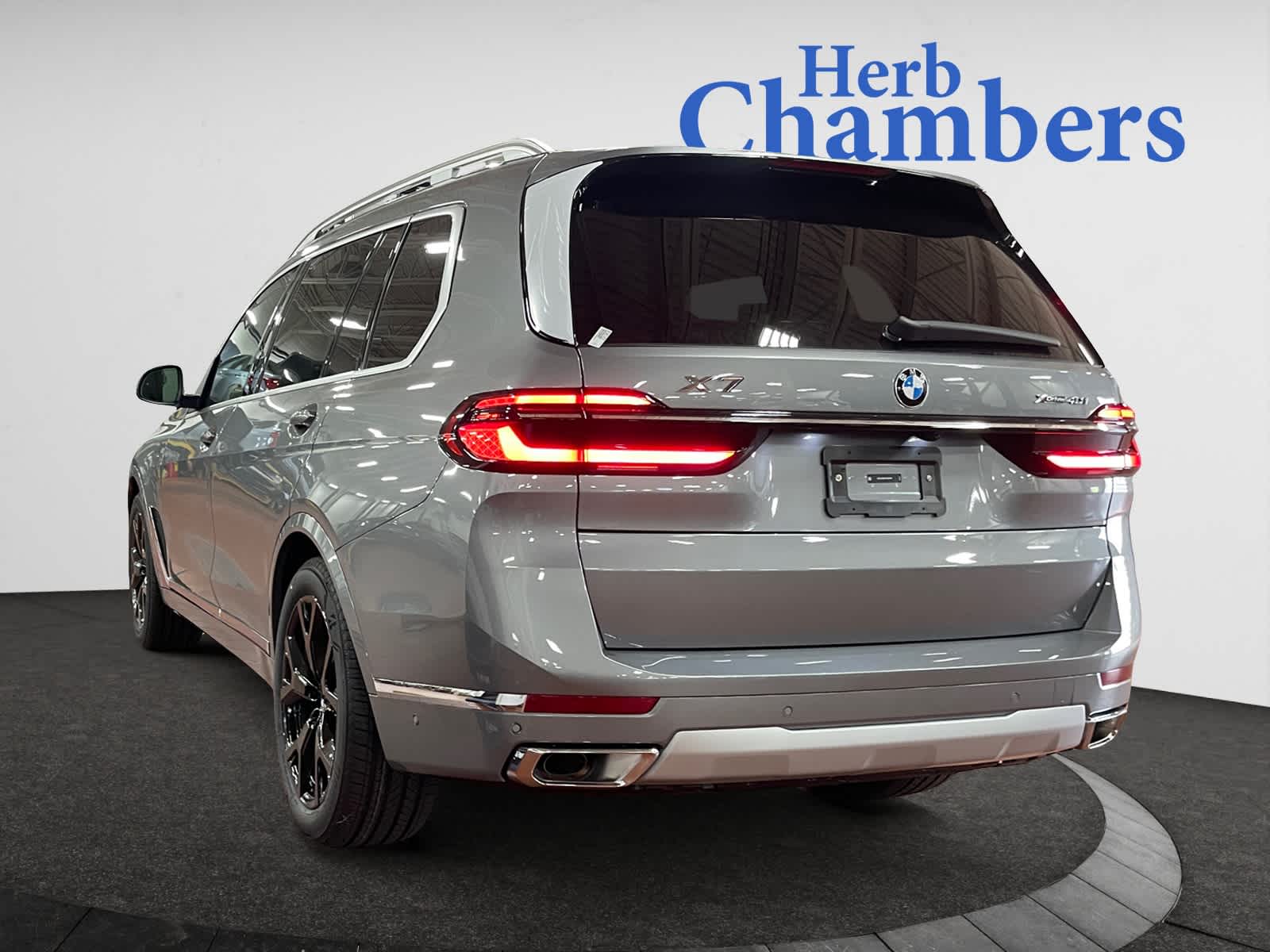 new 2026 BMW X7 car, priced at $92,630