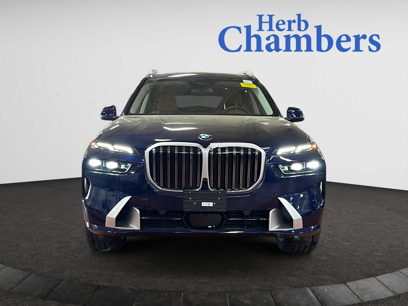 new 2026 BMW X7 car, priced at $95,180