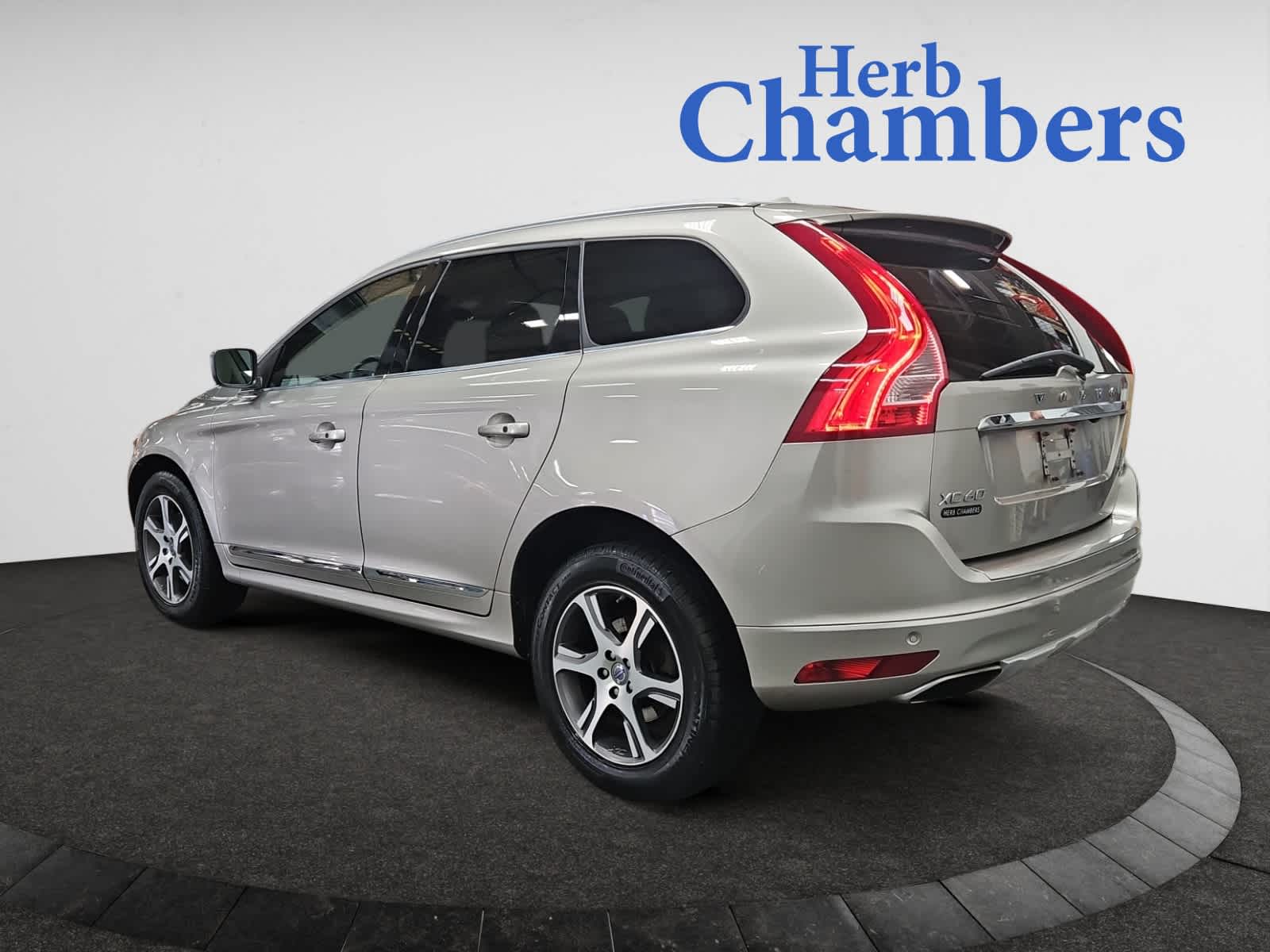 used 2014 Volvo XC60 car, priced at $16,998