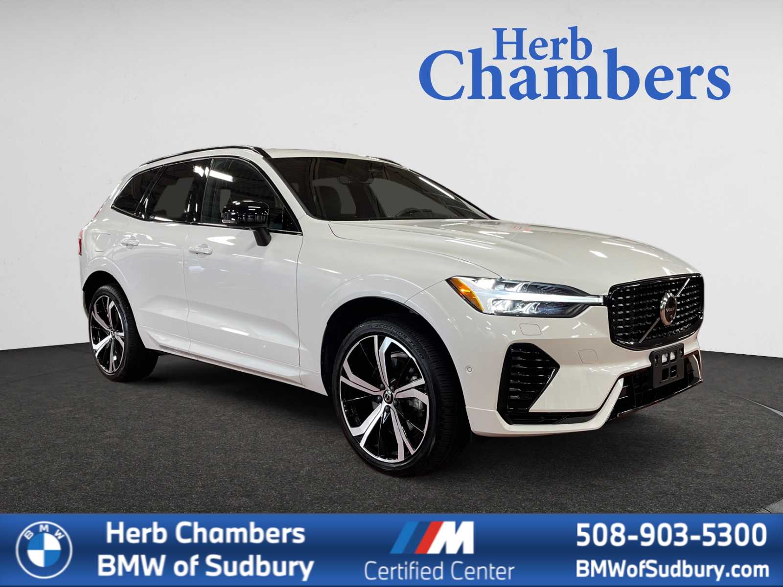 used 2022 Volvo XC60 Recharge Plug-In Hybrid car, priced at $44,498