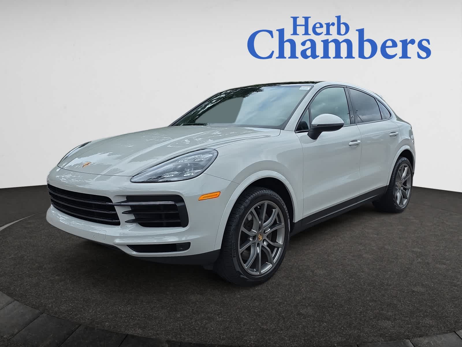 used 2021 Porsche Cayenne car, priced at $46,998