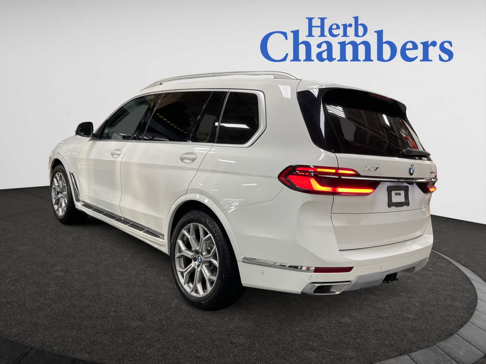 used 2025 BMW X7 car, priced at $87,998