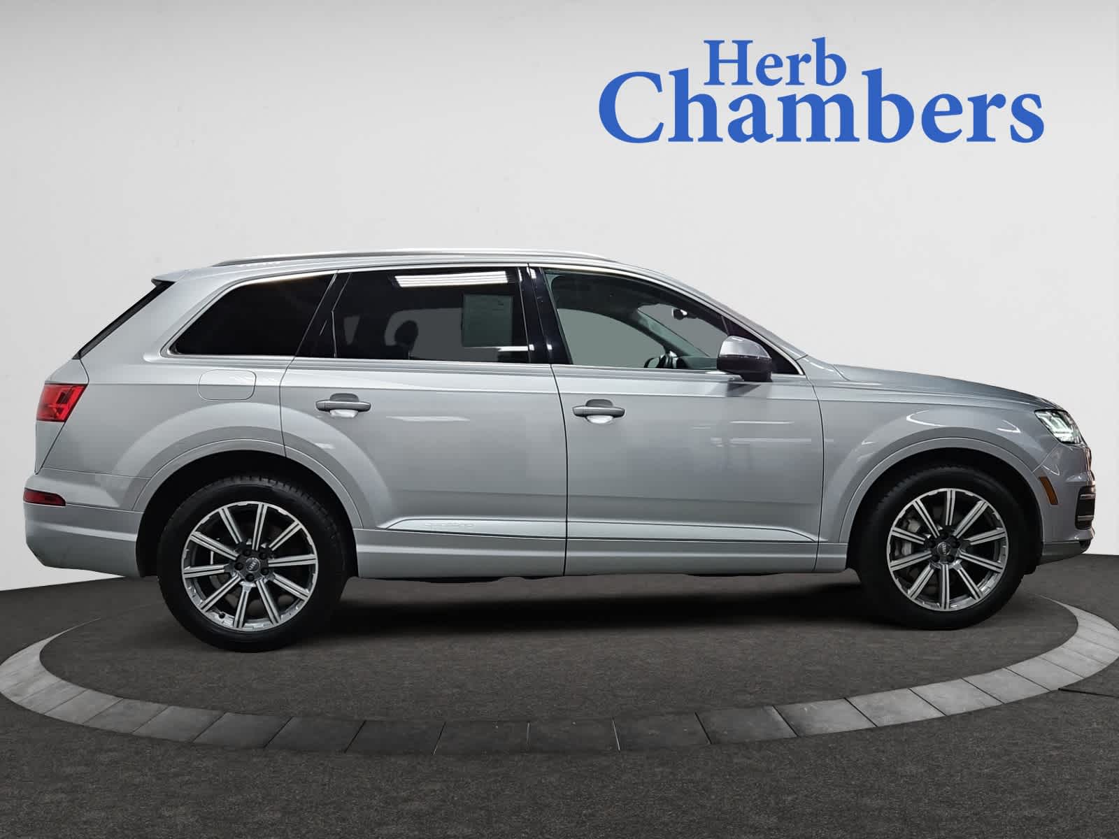 used 2018 Audi Q7 car, priced at $20,498