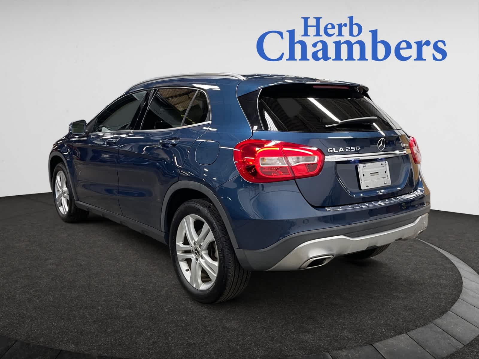 used 2019 Mercedes-Benz GLA 250 car, priced at $19,498