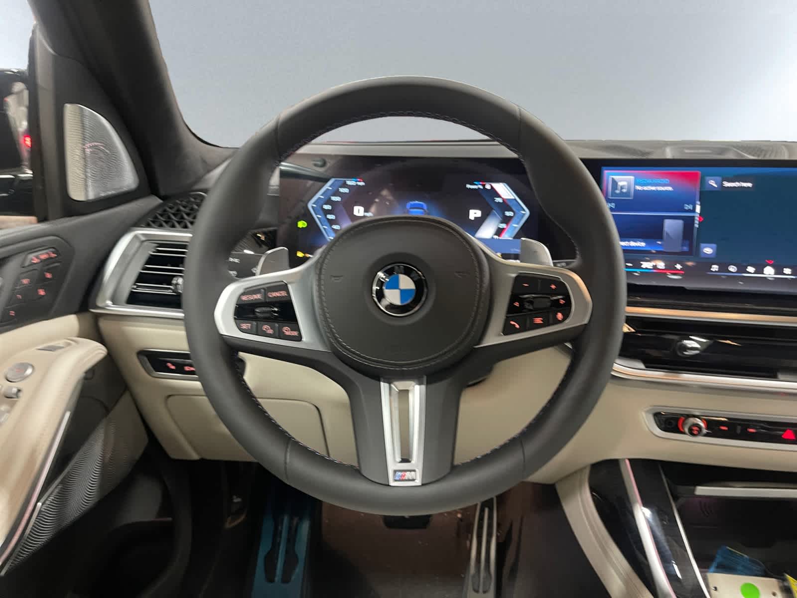 new 2025 BMW X7 car, priced at $127,530