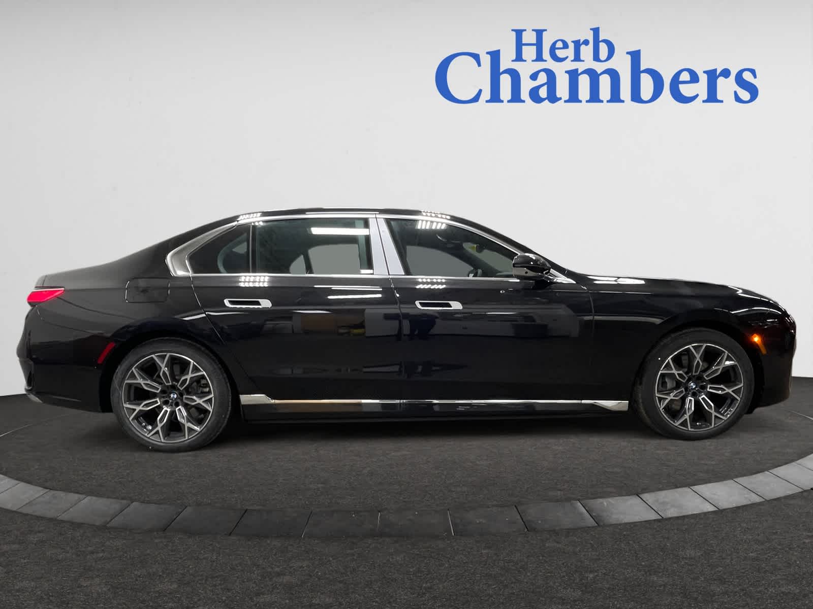 used 2025 BMW i7 car, priced at $117,998