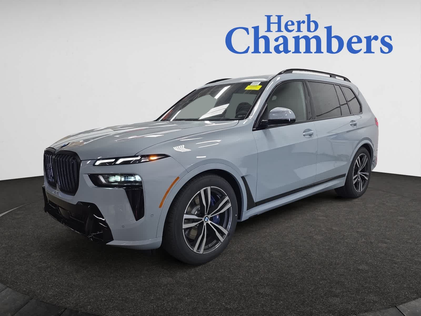 new 2026 BMW X7 car, priced at $97,265