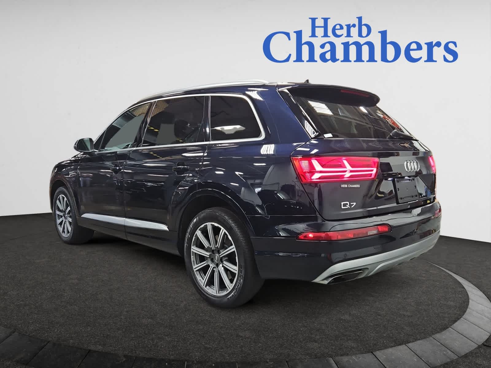 used 2017 Audi Q7 car, priced at $17,998