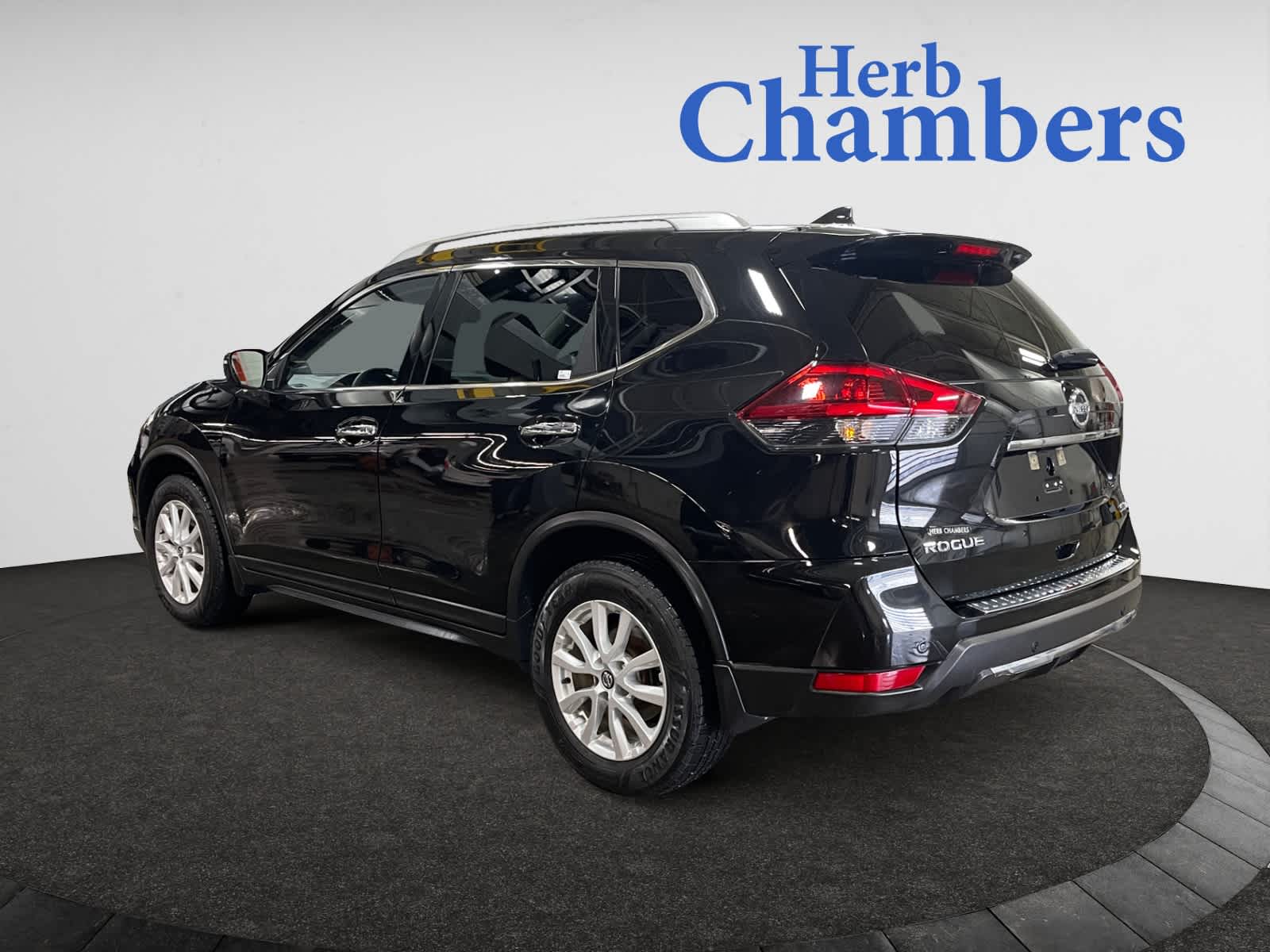 used 2019 Nissan Rogue car, priced at $14,498