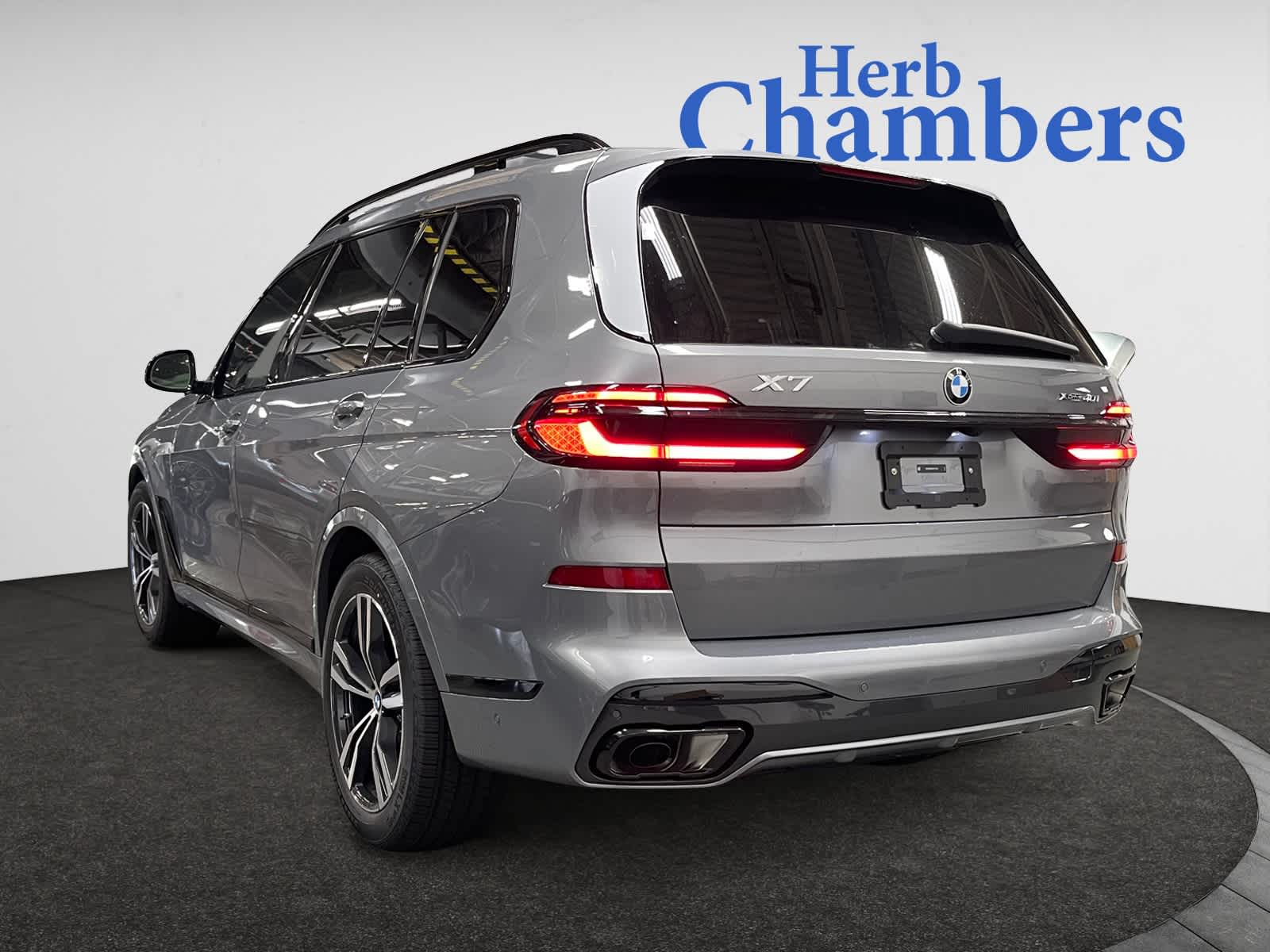 new 2026 BMW X7 car, priced at $98,580