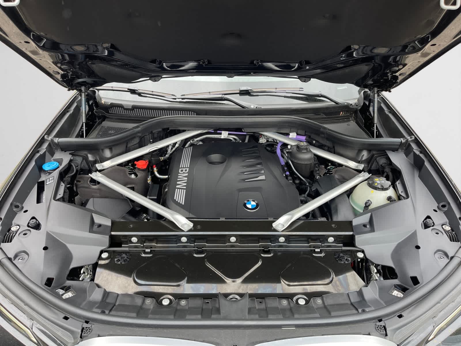 used 2025 BMW X7 car, priced at $84,998