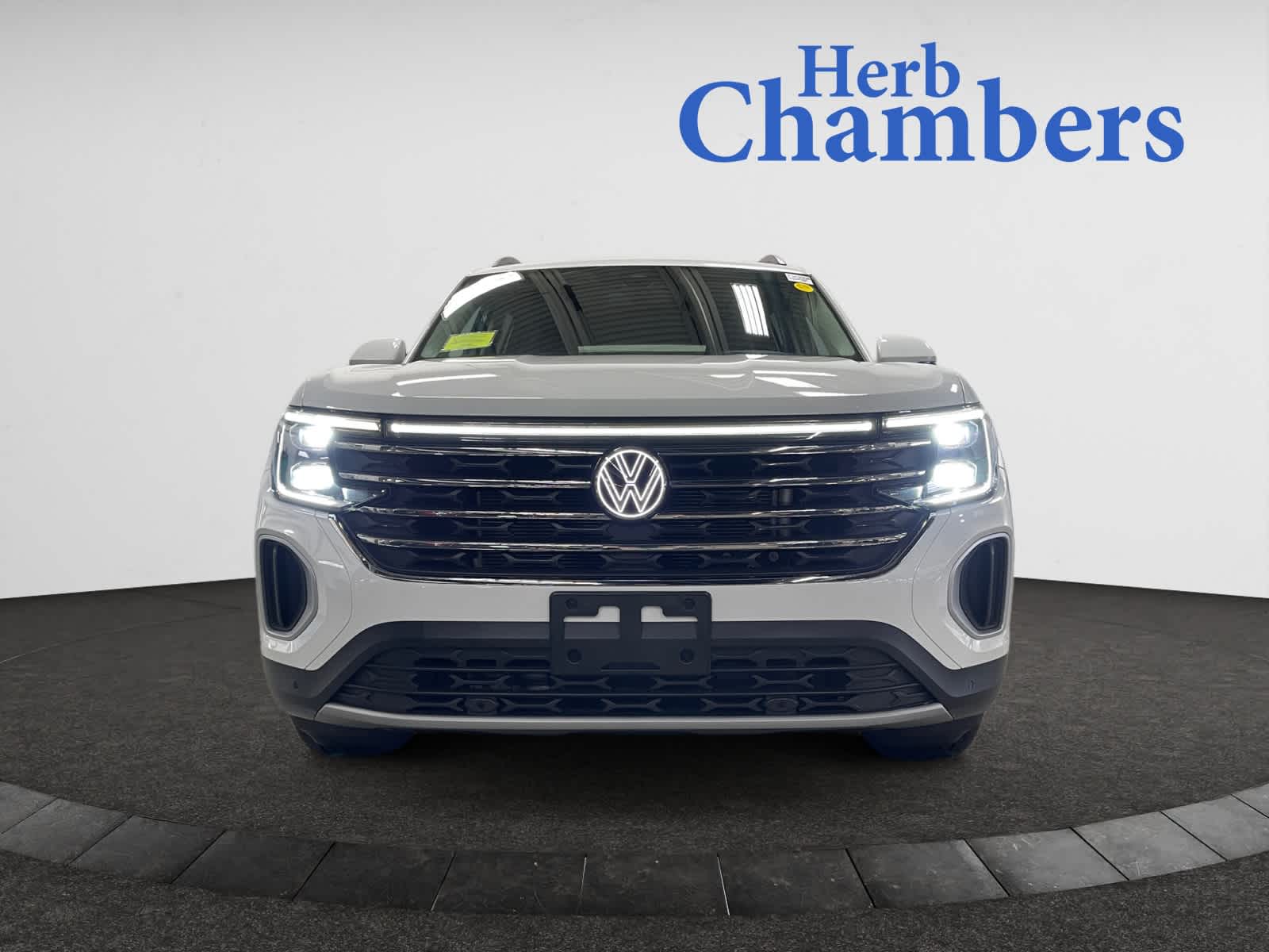 used 2024 Volkswagen Atlas car, priced at $35,998