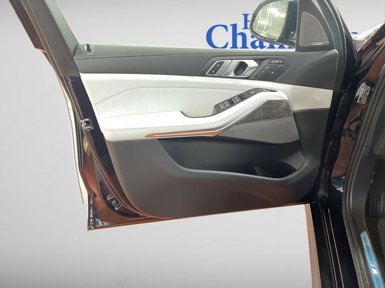 new 2026 BMW X7 car, priced at $95,825