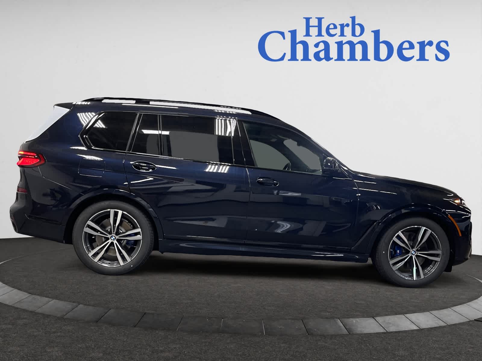 new 2026 BMW X7 car, priced at $96,880