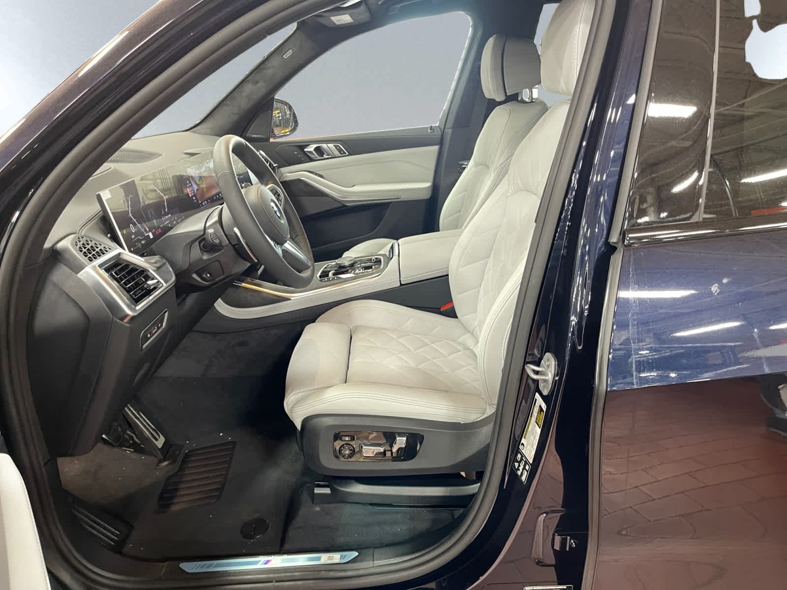 new 2026 BMW X7 car, priced at $95,825