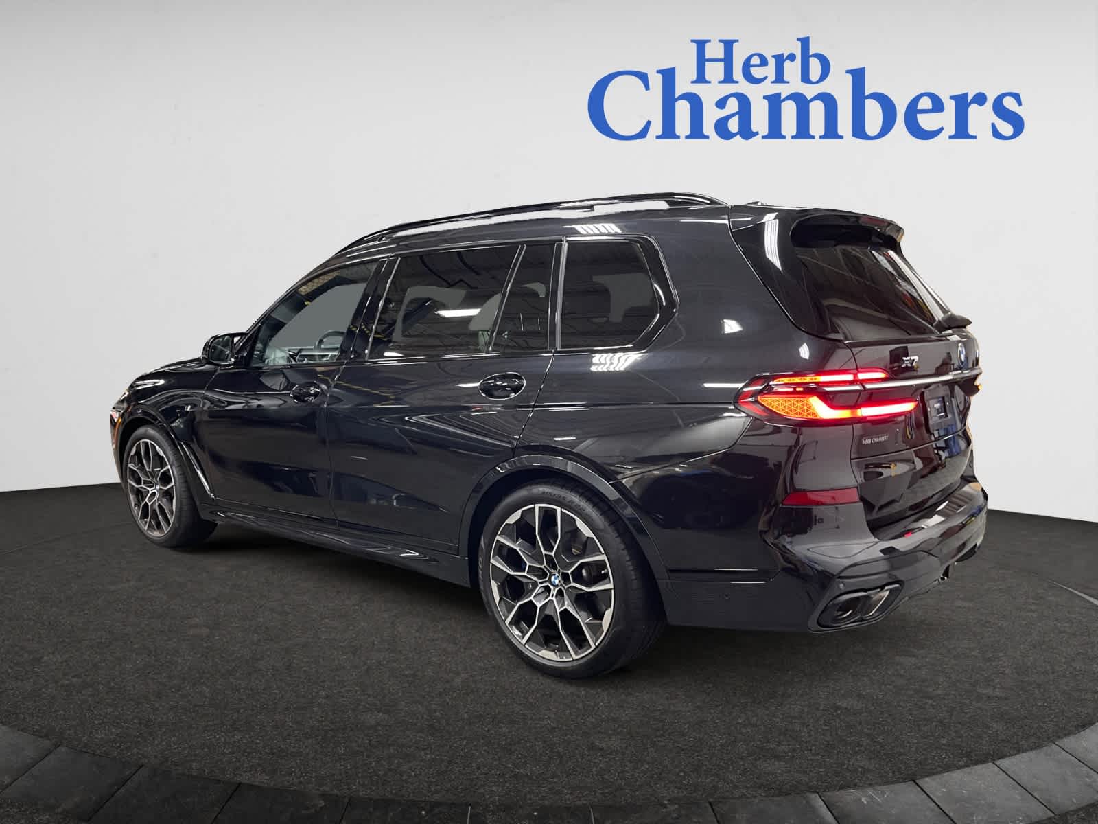 used 2023 BMW X7 car, priced at $93,498