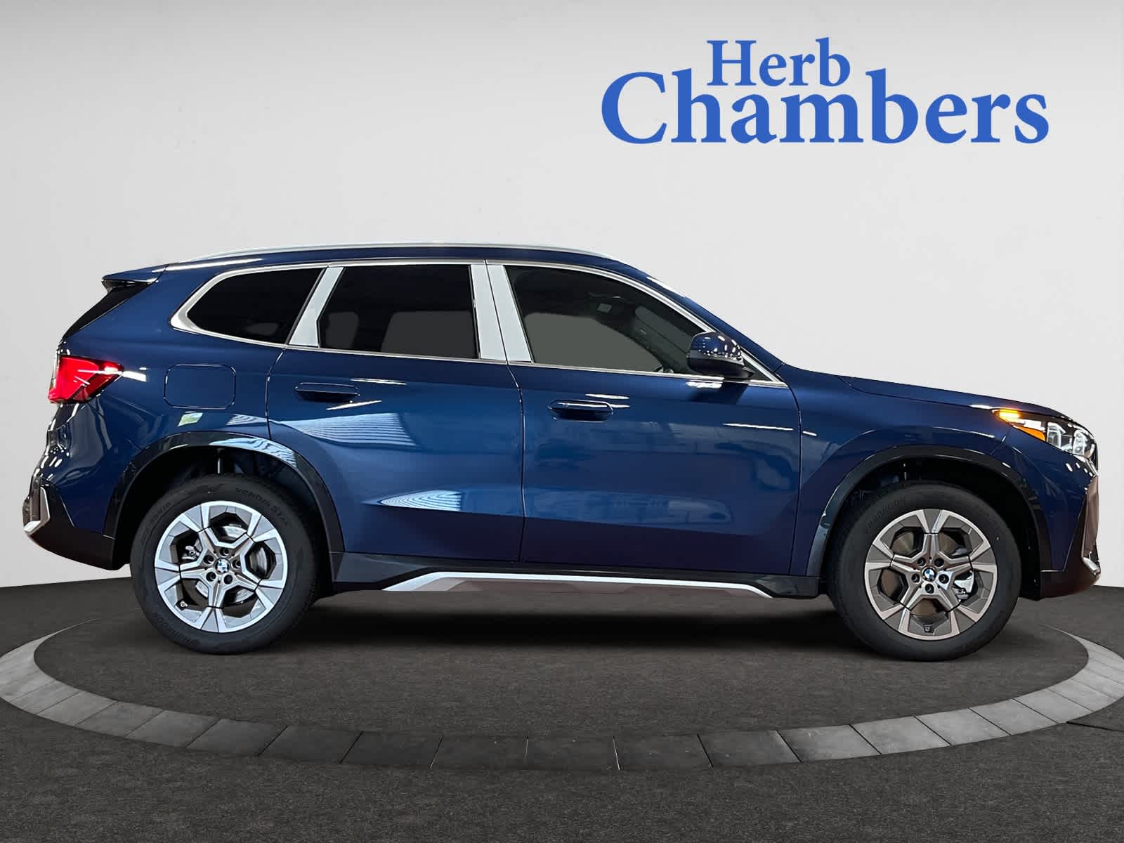 new 2025 BMW X1 car, priced at $47,695