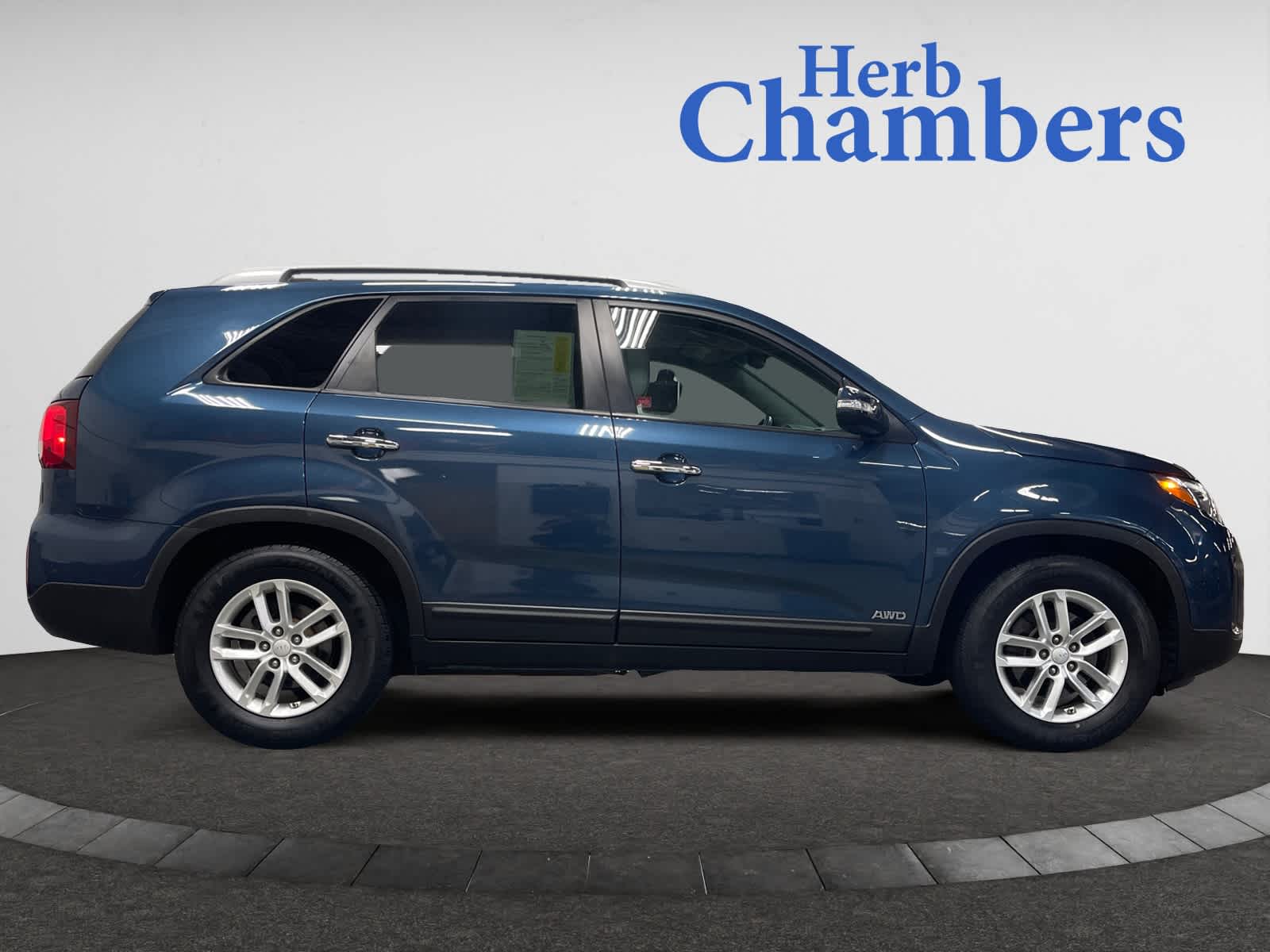 used 2015 Kia Sorento car, priced at $11,298