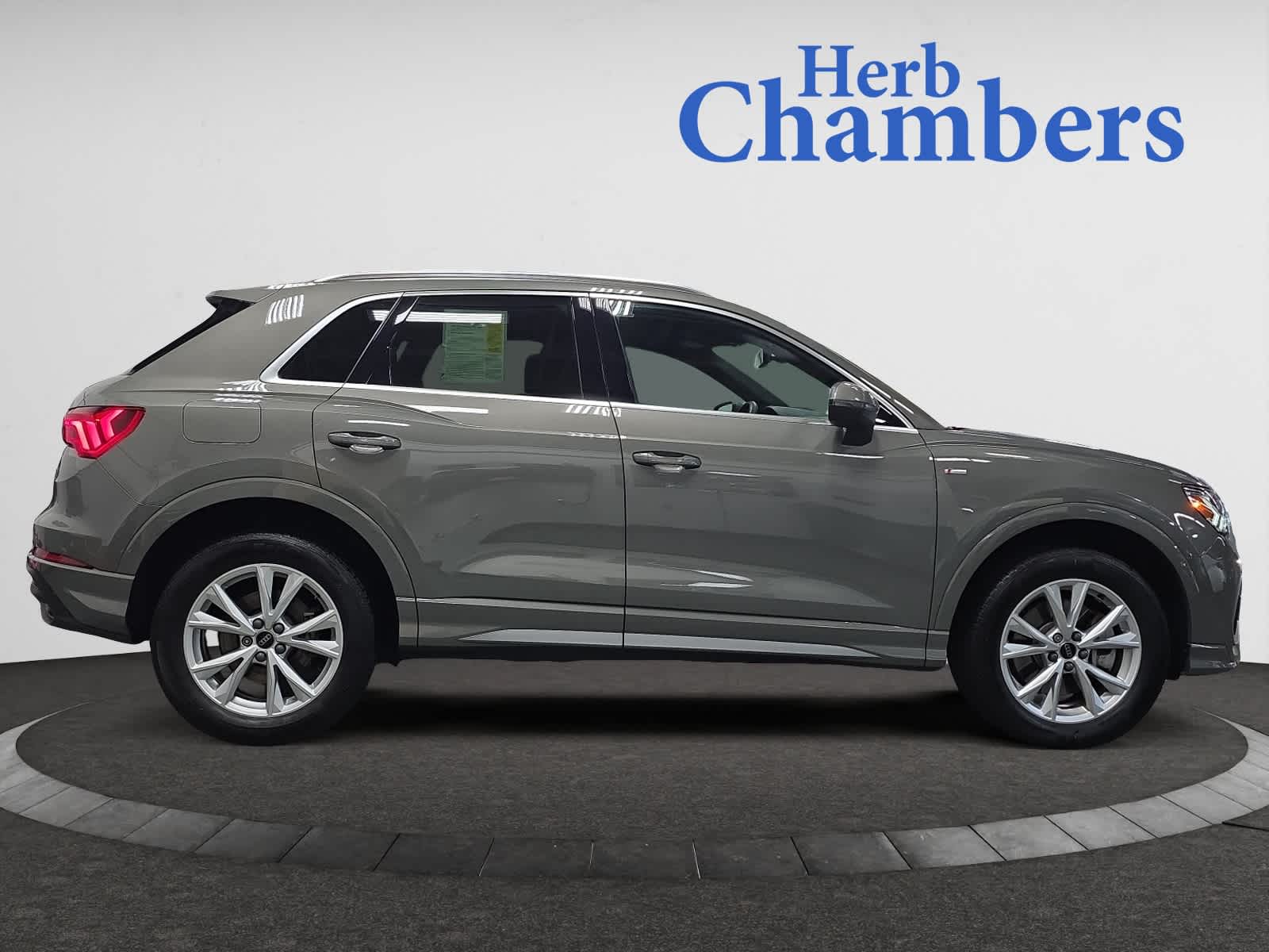 used 2024 Audi Q3 car, priced at $33,998