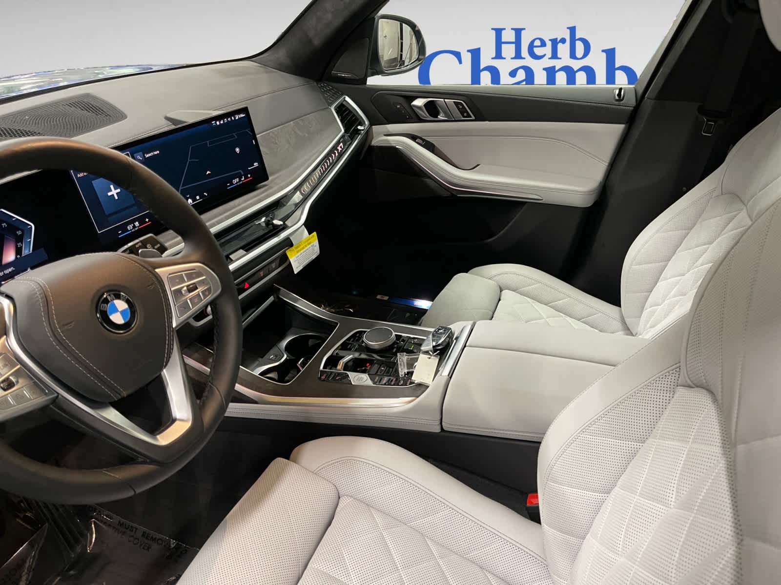 used 2025 BMW X7 car, priced at $86,998