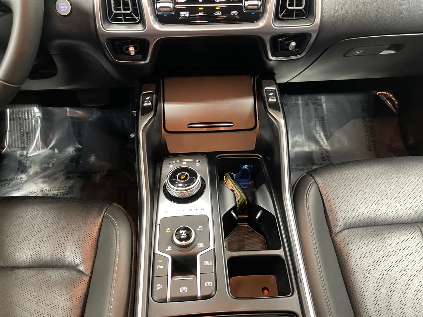 used 2023 Kia Sorento Hybrid car, priced at $31,998