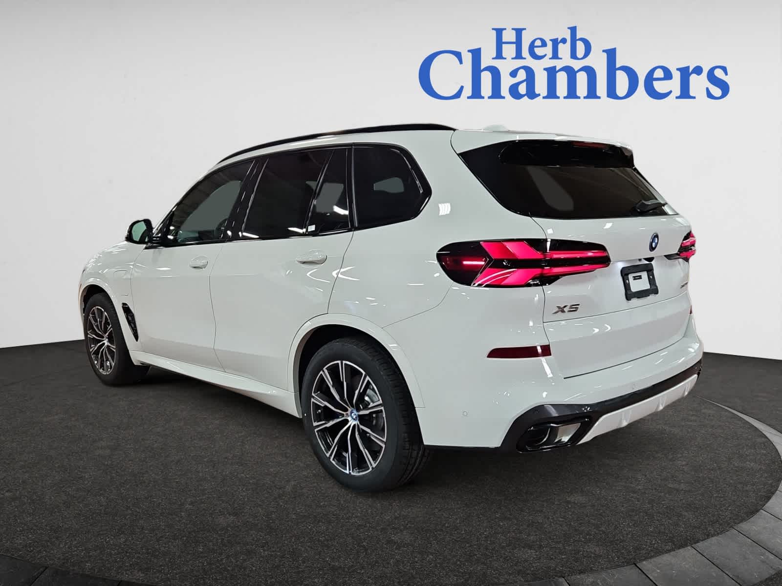 new 2025 BMW X5 PHEV car, priced at $85,485