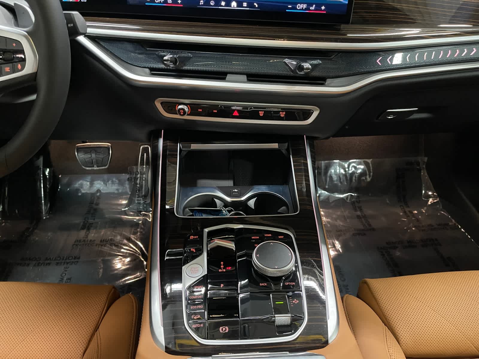 used 2025 BMW X7 car, priced at $90,998