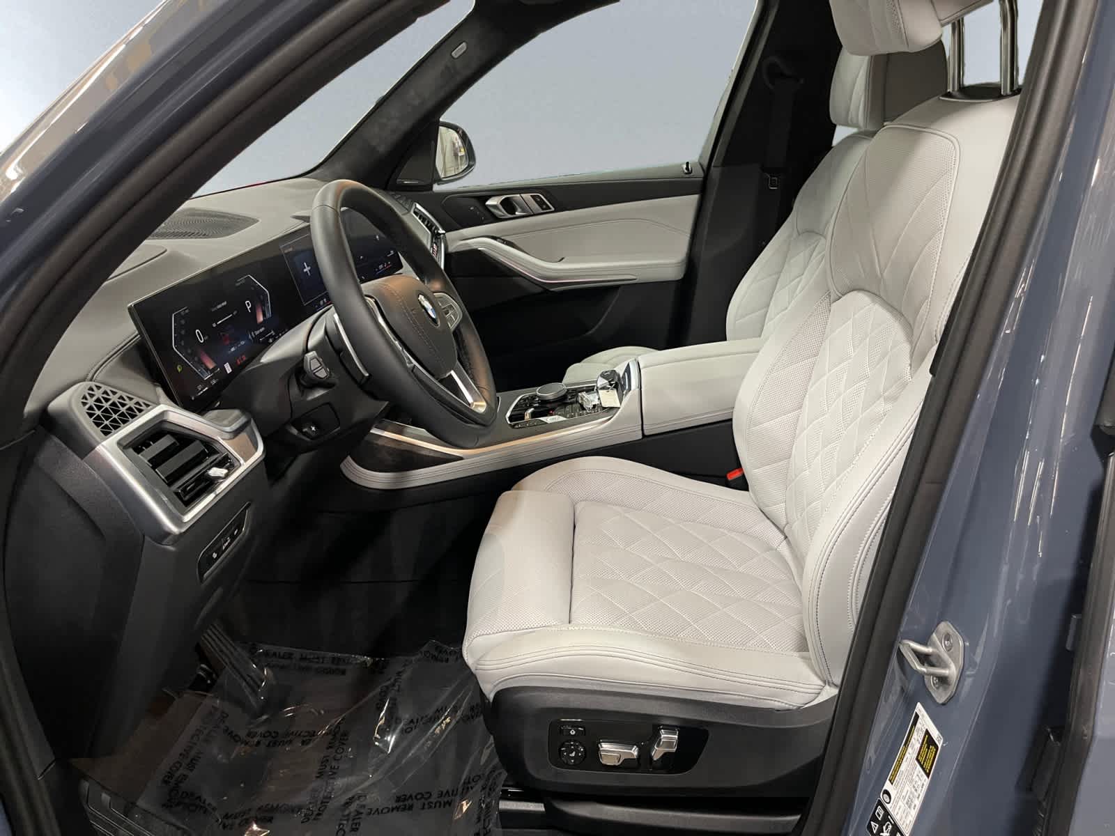 used 2025 BMW X7 car, priced at $86,998